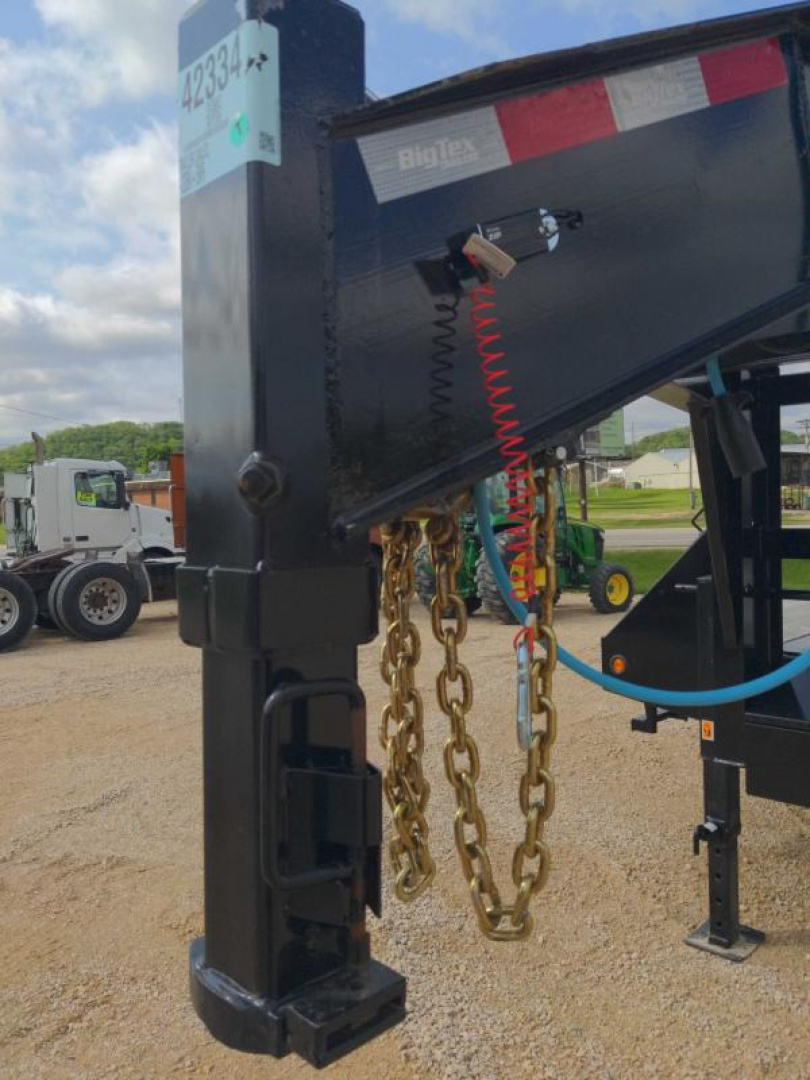 Used 2023 Big Tex 22GNHD Equipment Trailer