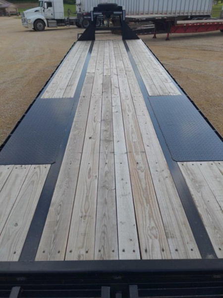 Used 2023 Big Tex 22GNHD Equipment Trailer