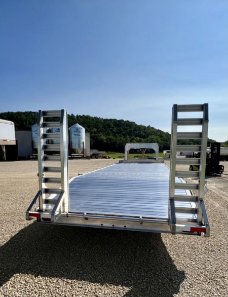 New 2024 EBY GN16K Flatbed Trailer