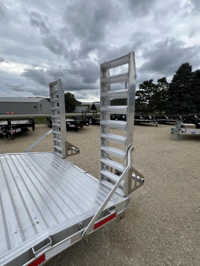 New 2024 EBY LP16K Flatbed Trailer