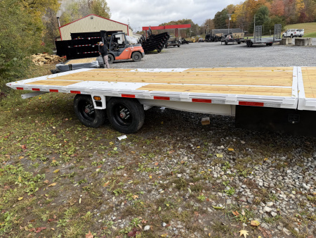 New 2026 Diamond C Trailers DET210 Tilt Trailer
