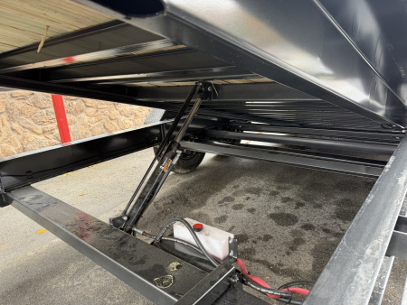 New 2026 Diamond C HDT207 FULL TILT TRAILER 14 PLY TIRES 2 SPEED 15K JACK