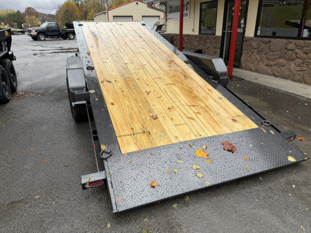 New 2026 Diamond C HDT207 FULL TILT TRAILER 14 PLY TIRES 2 SPEED 15K JACK