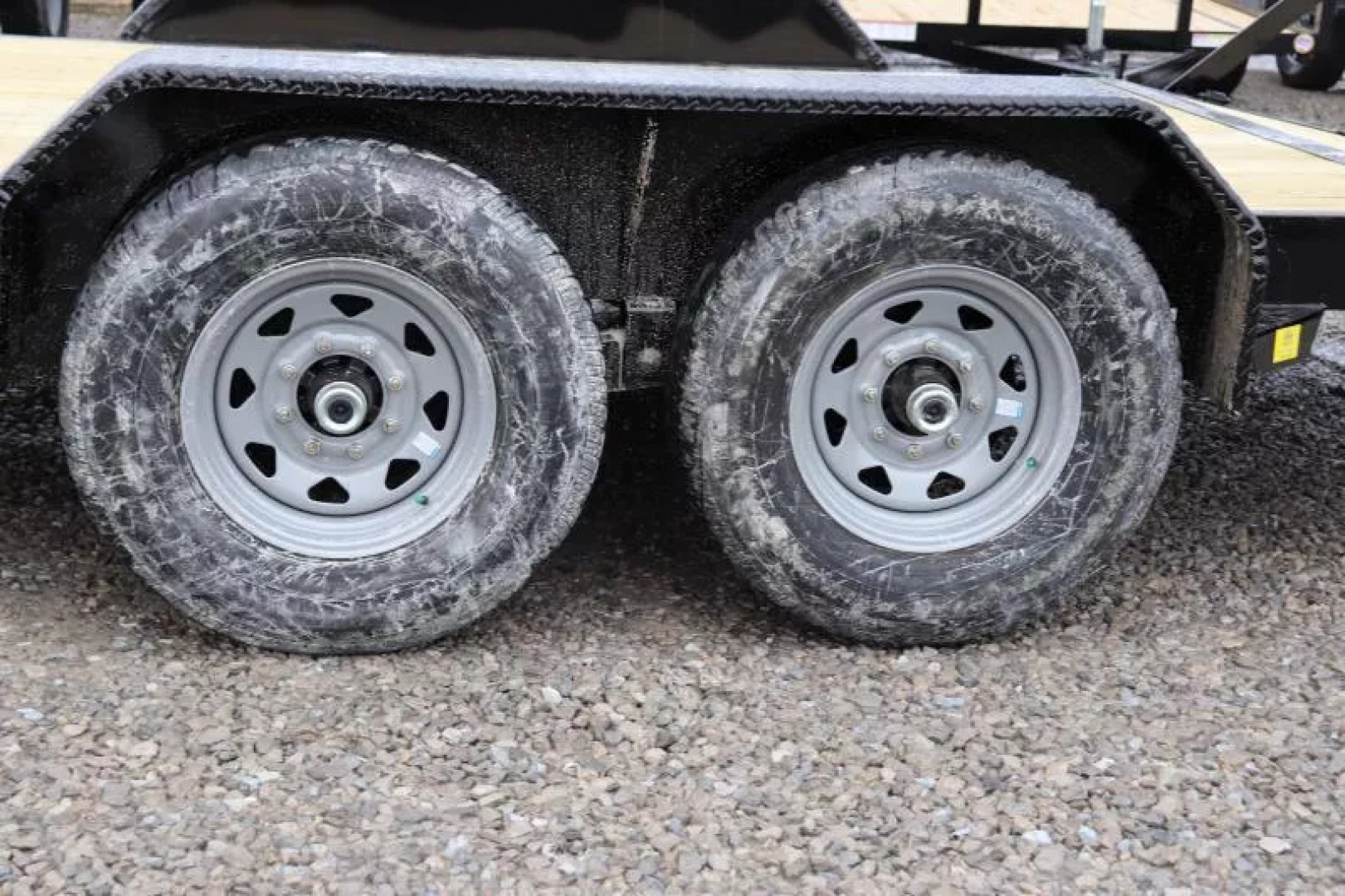 New 2025 Sure-Trac 7x18 14K Equipment Trailer