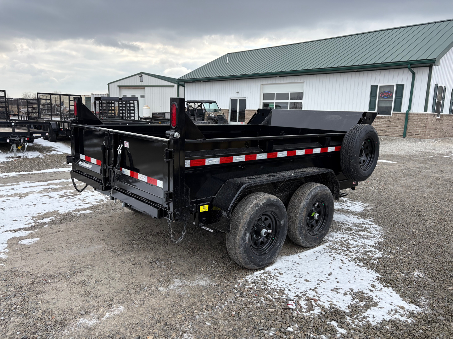 New 2025 Sure-Trac 72"x10 10K Single Ram Dump Trailer