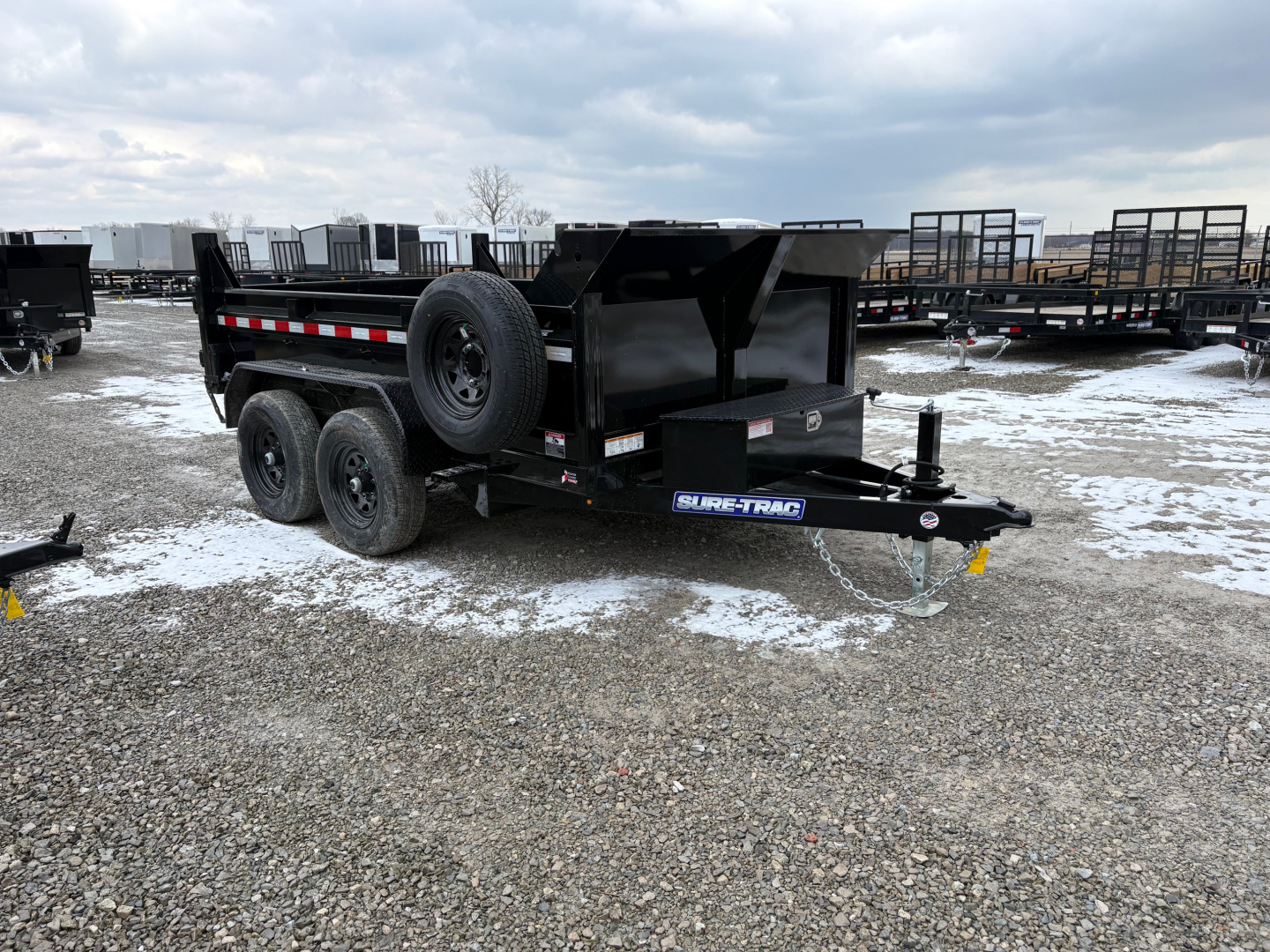 New 2025 Sure-Trac 72"x10 10K Single Ram Dump Trailer