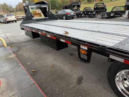 New 2026 Diamond C Trailers FMAX212 GOOSENECK TRAILER PACESETTER EDITION HYDRO DOVE & JACKS DISC BRAKES ALUMINUM FLOOR AND OUTER RIMS