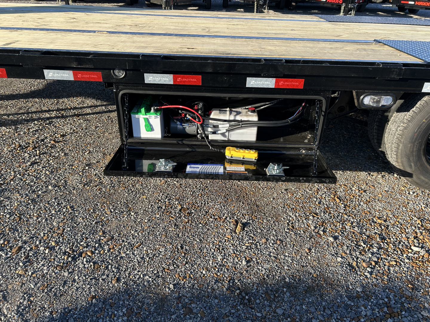 New 2026 Load Trail Gooseneck Trailer | 102" x 32' 24K GVWR