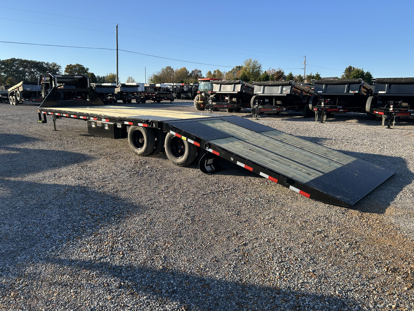 New 2026 Load Trail Gooseneck Trailer | 102" x 32' 24K GVWR