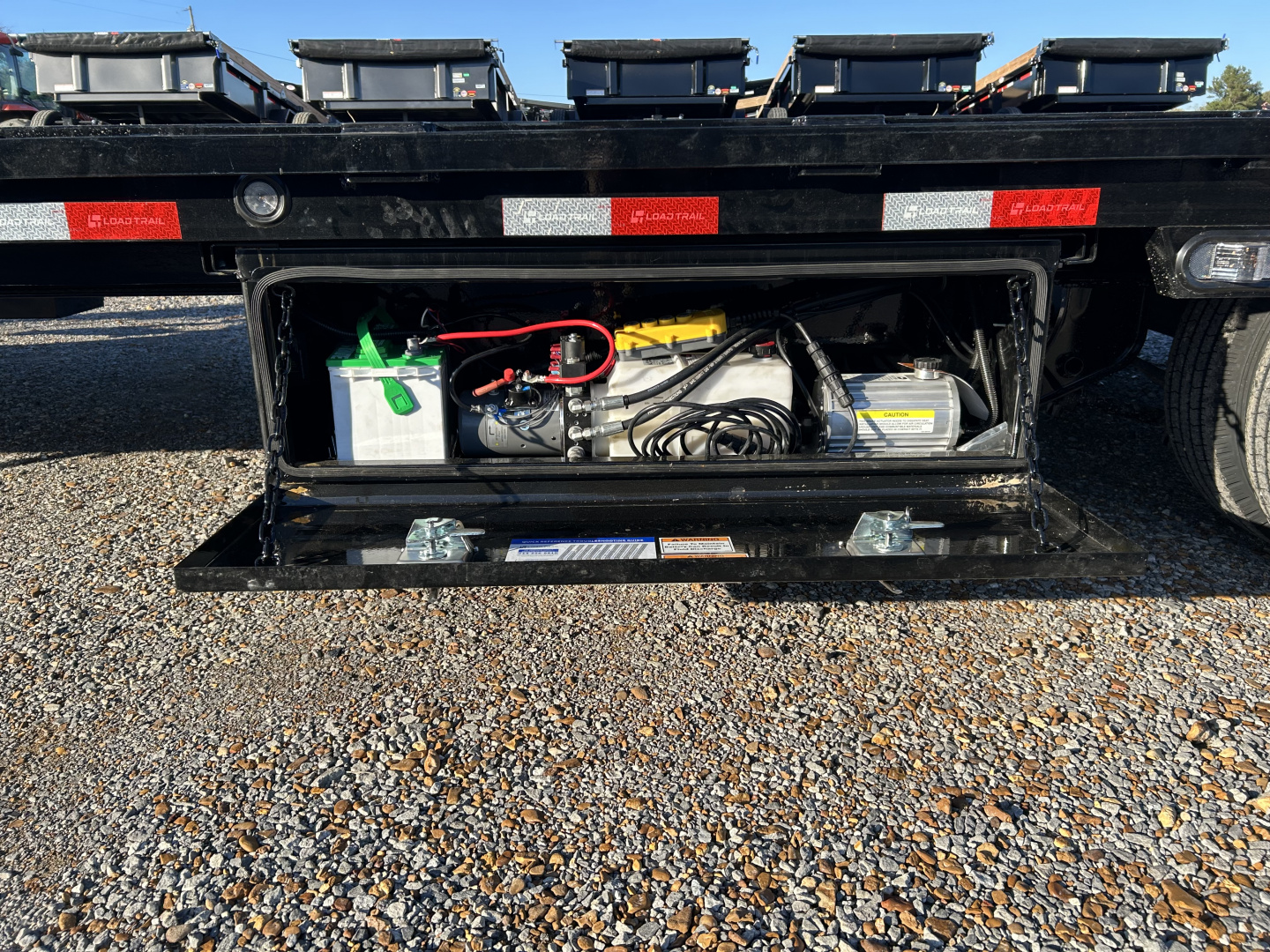 New 2026 Load Trail Hydraulic Dovetail Gooseneck Trailer | 102" x 32' 25.9K GVWR