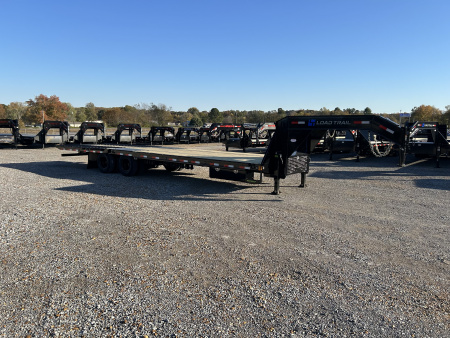 New 2026 Load Trail Hydraulic Dovetail Gooseneck Trailer | 102  x 32' 25.9K GVWR