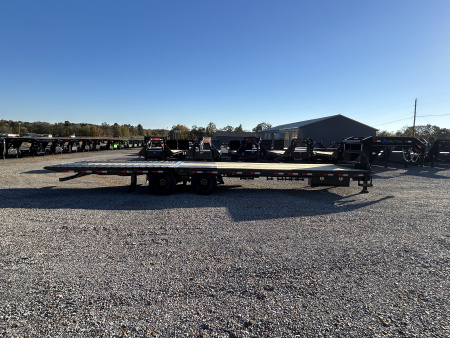 New 2026 Load Trail Hydraulic Dovetail Gooseneck Trailer | 102" x 32' 25.9K GVWR