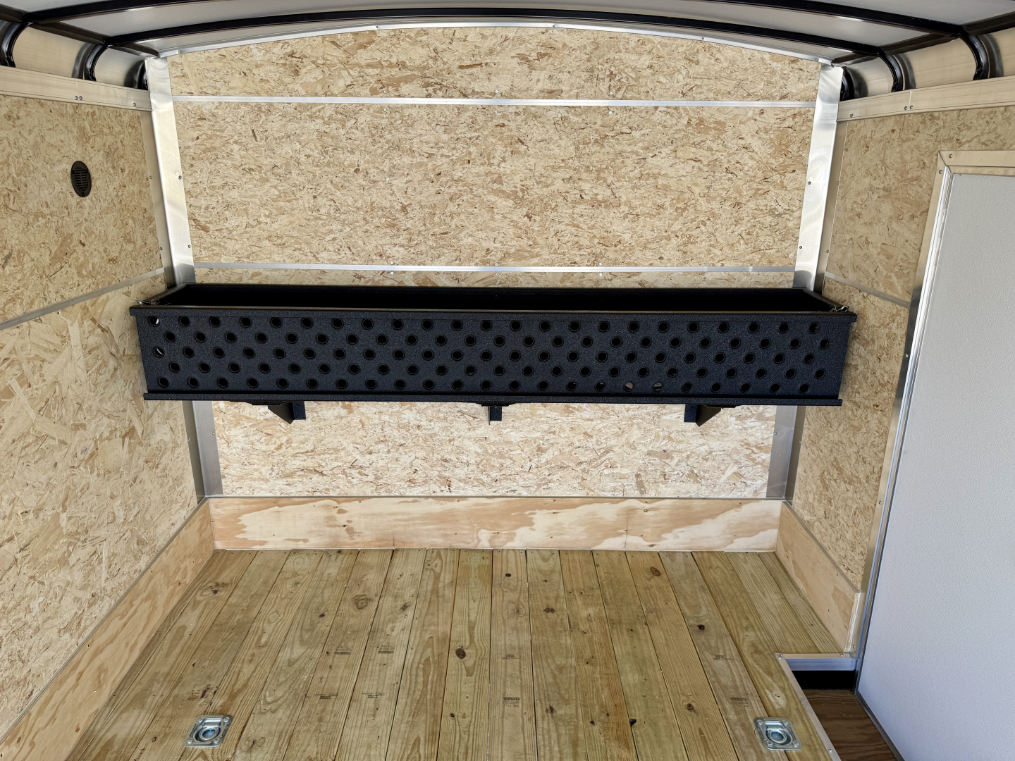 New 2026 Sure-Trac 8.5x18 10K Landscape Pro Cargo / Enclosed Trailer