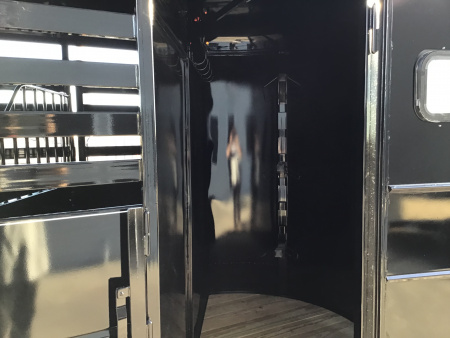 New 2026 Good Guys 16'x6' Horse Trailer w/Tack Room - Roper