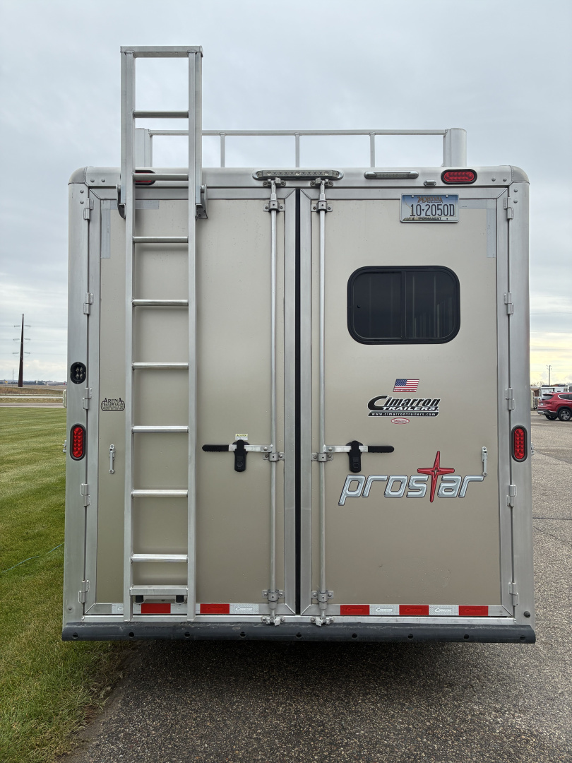 Used 2018 Cimarron 3H 13' LQ Horse Trailer