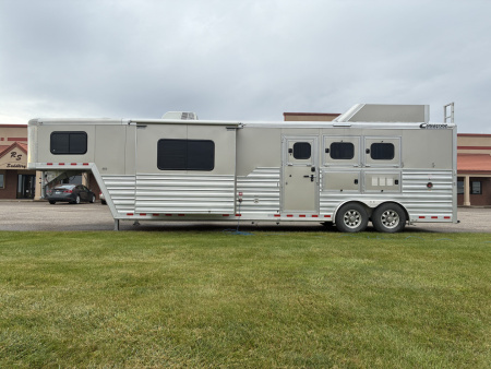 Used 2018 Cimarron 3H 13' LQ Horse Trailer