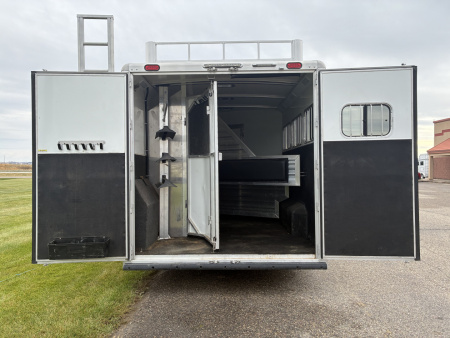 Used 2018 Cimarron 3H 13' LQ Horse Trailer