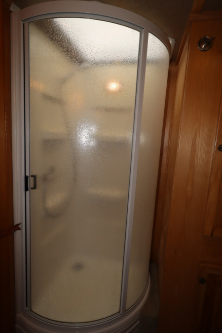 Used 2005 Sundowner 4 Horse LQ Slide-out MT Horse Trailer