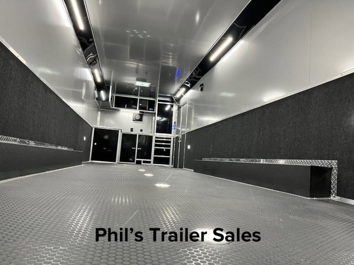 New Haulmark 8.5X34 EDGE PRO RACE TRAILER Car / Racing Trailer TWO ELECTRIC AWNINGS , AIRLINES & TONGUE BOX!