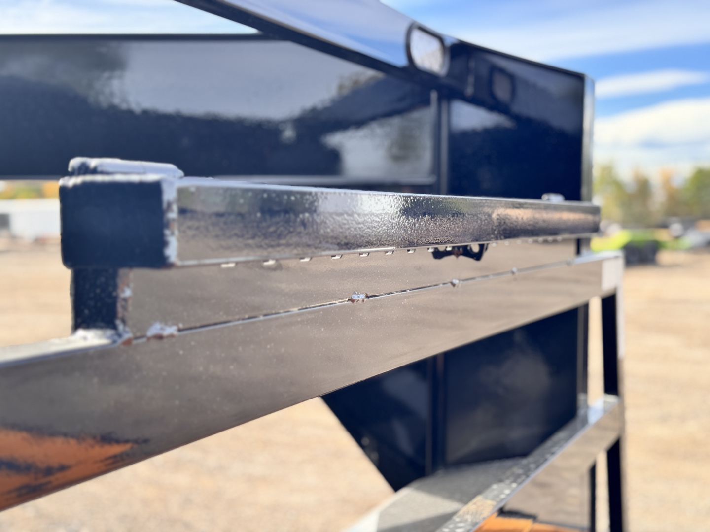 New 2026 Diamond T 8.5-25 Gooseneck Deckover Equipment Hauler 16K GVWR