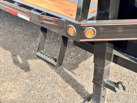 New 2026 Diamond T 8.5-25 Gooseneck Deckover Equipment Hauler 16K GVWR