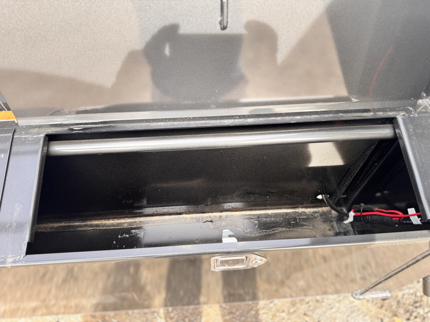 New 2026 Diamond T 8.5-25 Gooseneck Deckover Equipment Hauler 16K GVWR