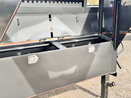 New 2026 Diamond T 8.5-25 Gooseneck Deckover Equipment Hauler 16K GVWR