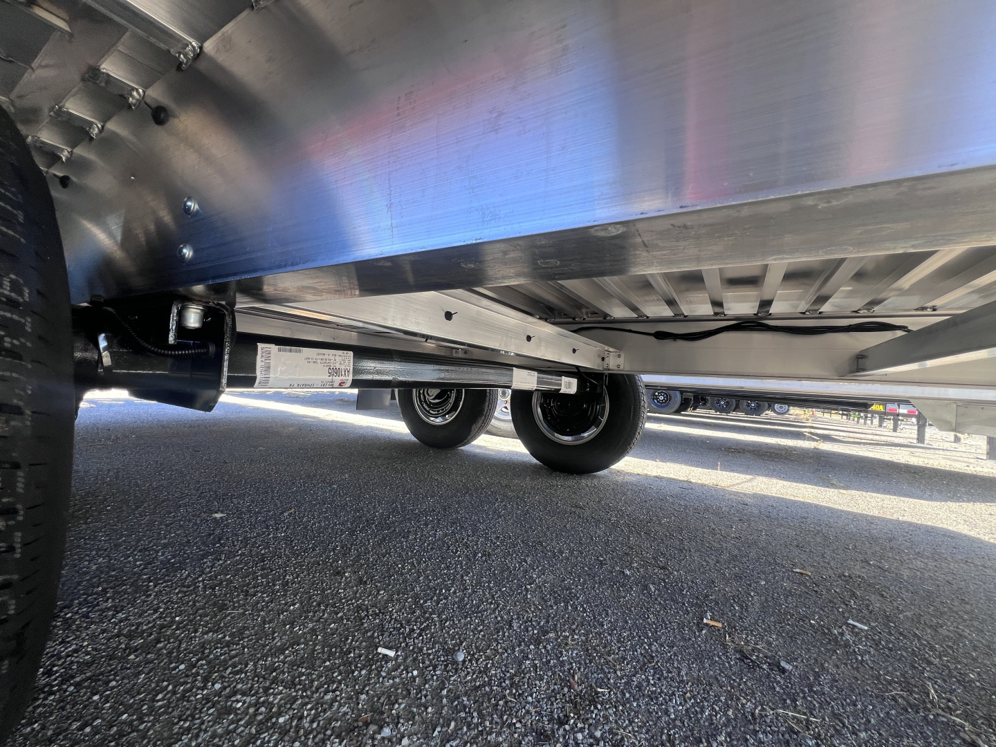 New 2025 EBY 8.5X20 14K Deckover Trailer