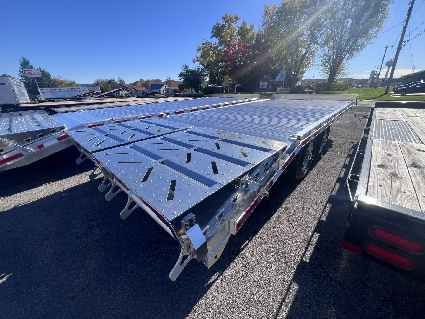 New 2025 EBY 8.5X20 14K Deckover Trailer