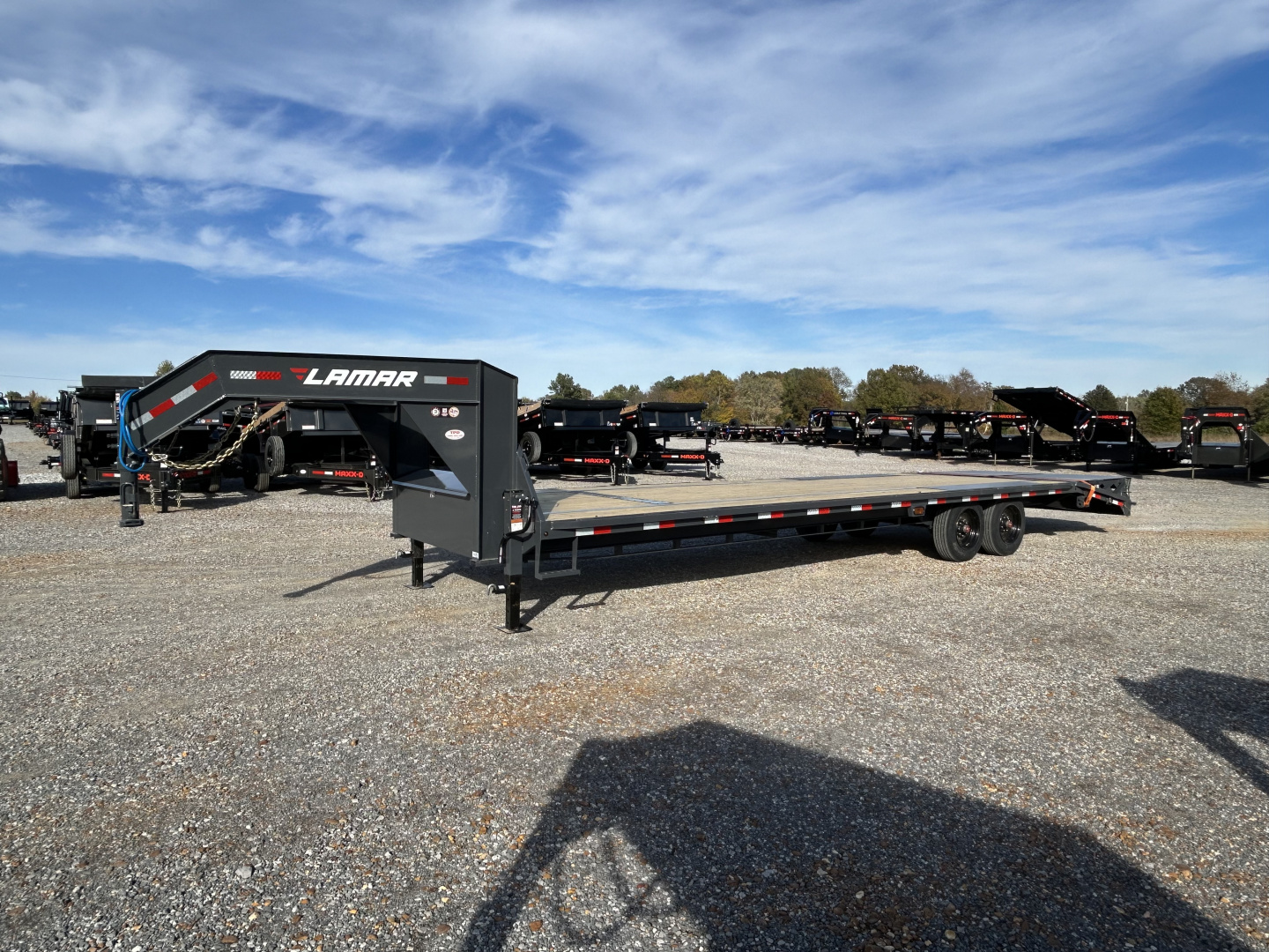 New 2026 Lamar 102" x 30' 16k Gooseneck Flatbed Trailer
