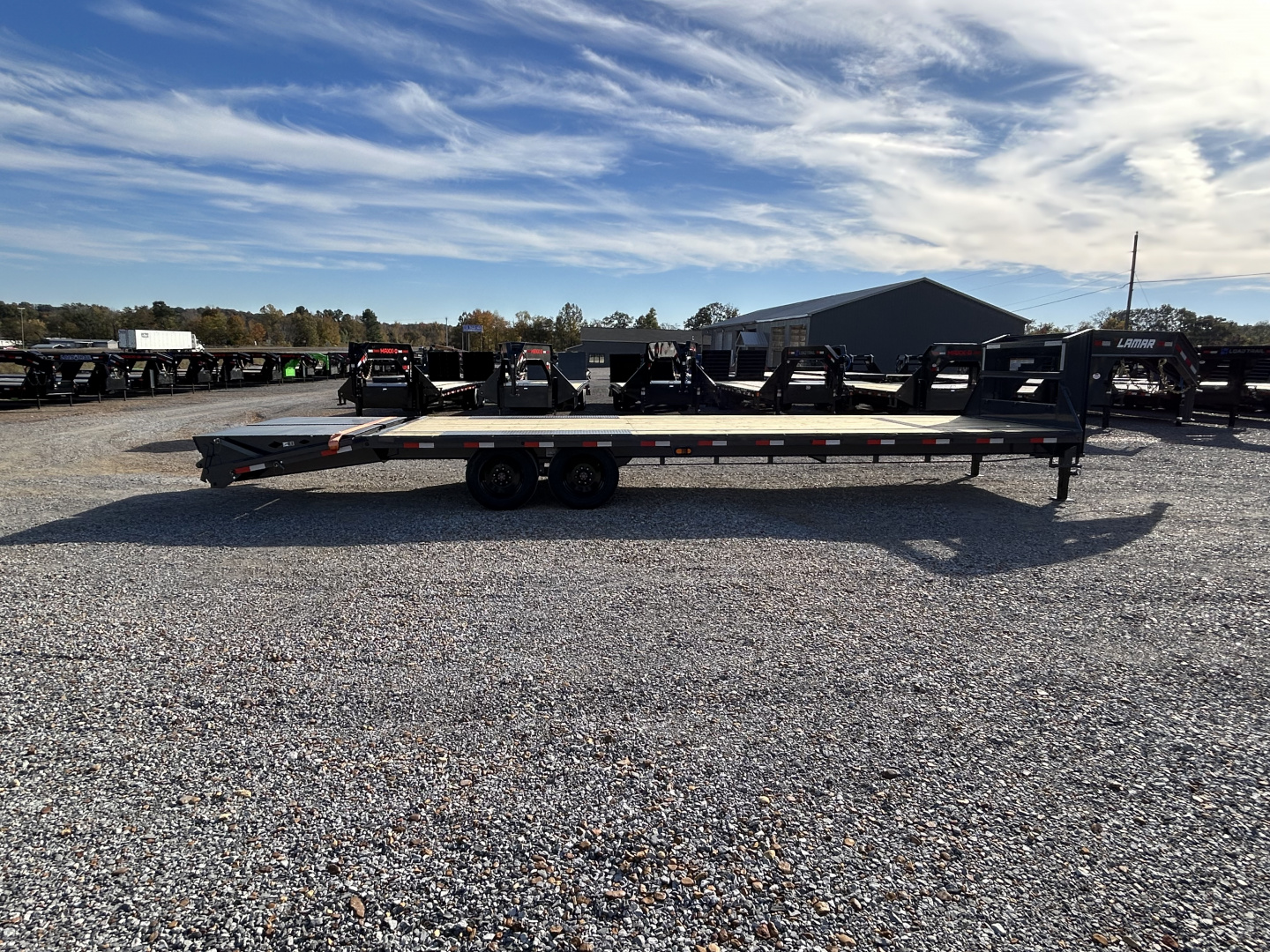 New 2026 Lamar 102" x 30' 16k Gooseneck Flatbed Trailer