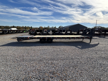 New 2026 Lamar 102" x 30' 16k Gooseneck Flatbed Trailer