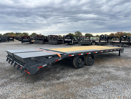 New 2026 Lamar 102" x 25' 16k Flatbed Trailer