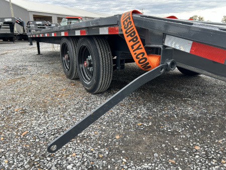 New 2026 Lamar 102" x 25' 16k Flatbed Trailer