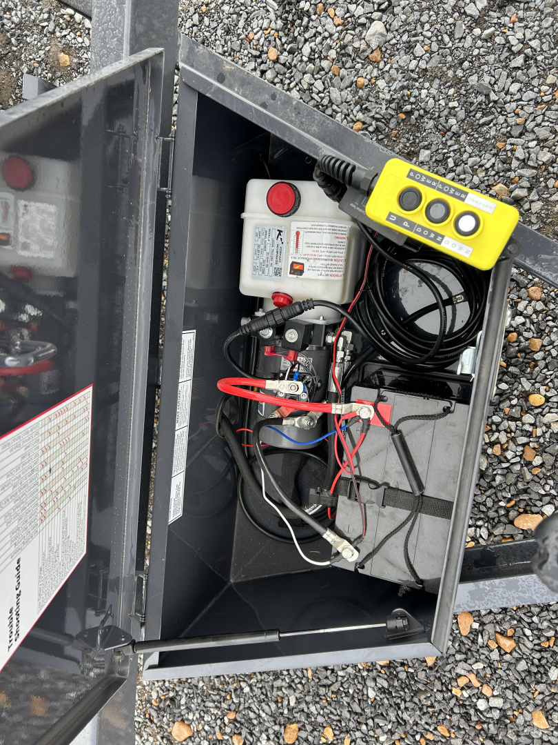 New 2026 Lamar 60"x10' 10k Dump Trailer