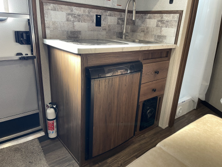 New 2026 Bison Trailers RG7308 Horse Trailer