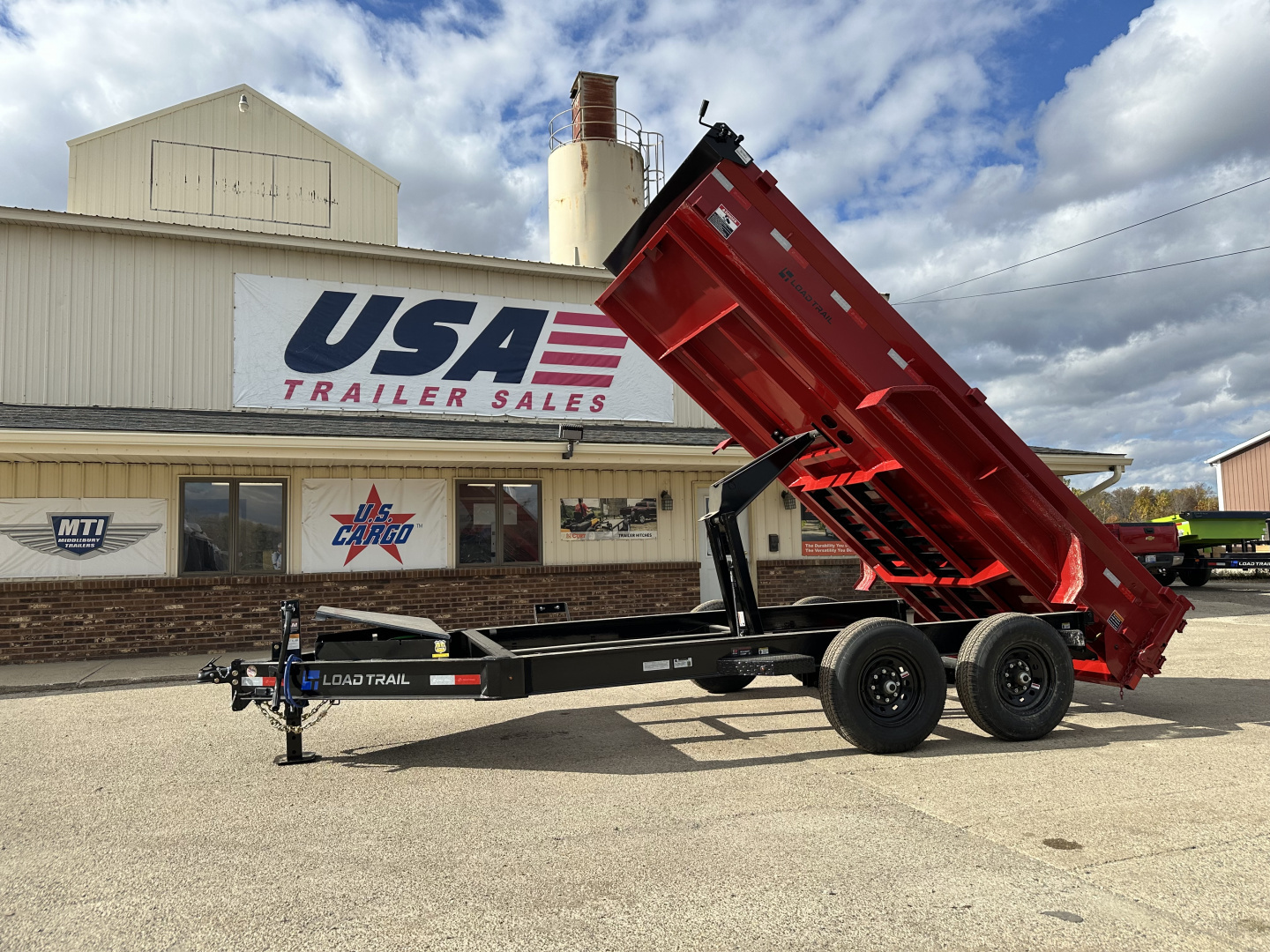 New YEAR END SALE !!! 2026 Load Trail 83x14 Tandem Axle 14K w/18" Sides Dump Trailer