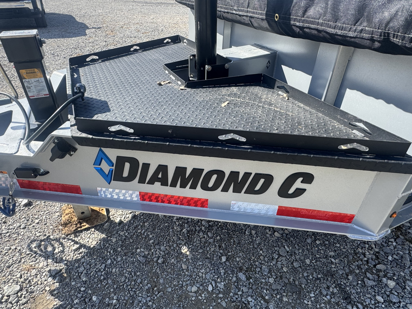 New 2026 Diamond C LPT 207 14’ Dump Trailer, TWO SPEED JACK, 15.4 GVWR