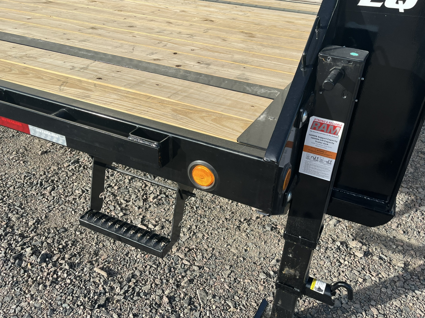 New 2026 25' 14k PJ Gooseneck Flatbed Trailer