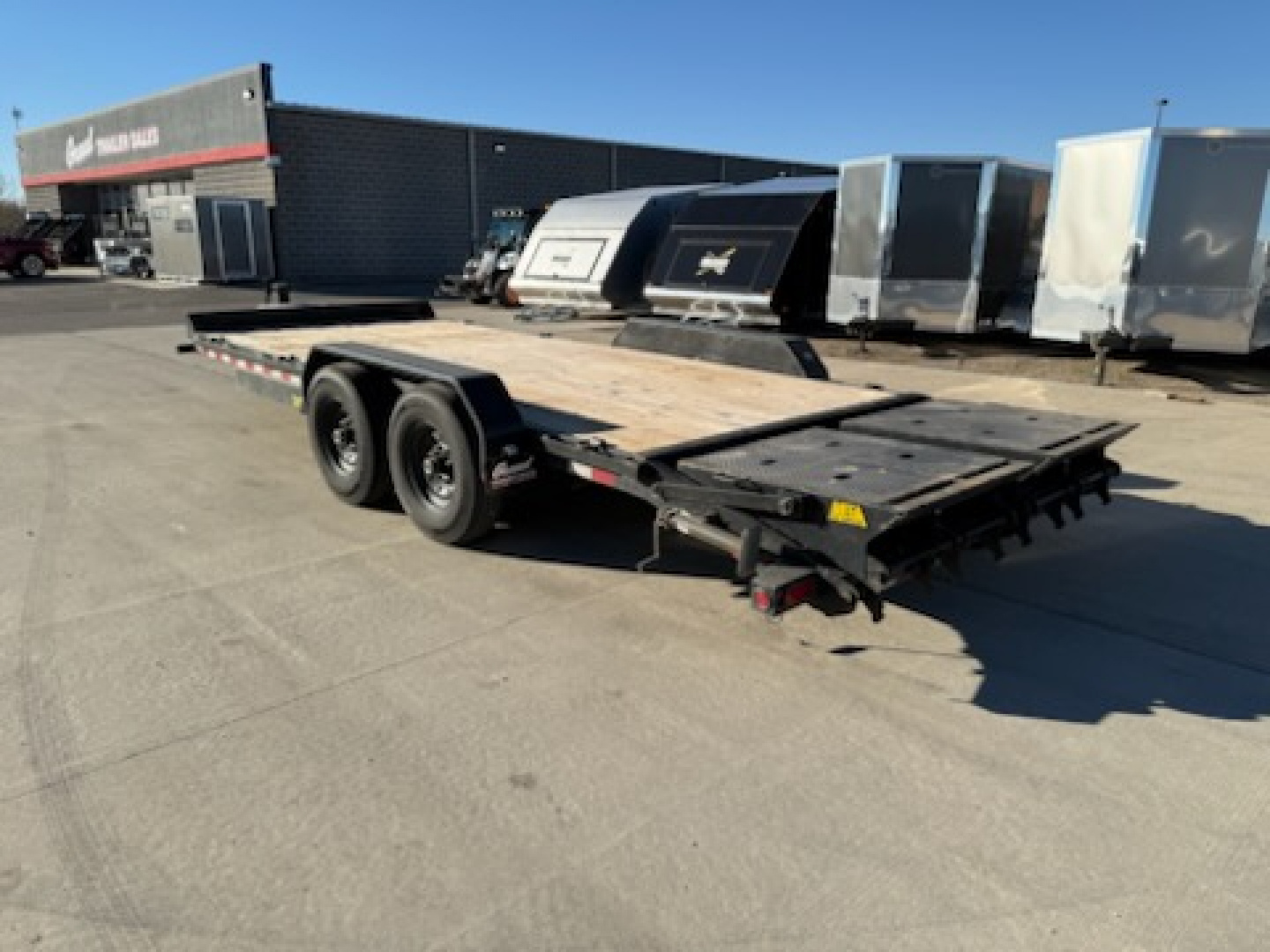 Used 2024 BIG TEX TRAILERS 14ET-20' Flatbed Equipment Trailer