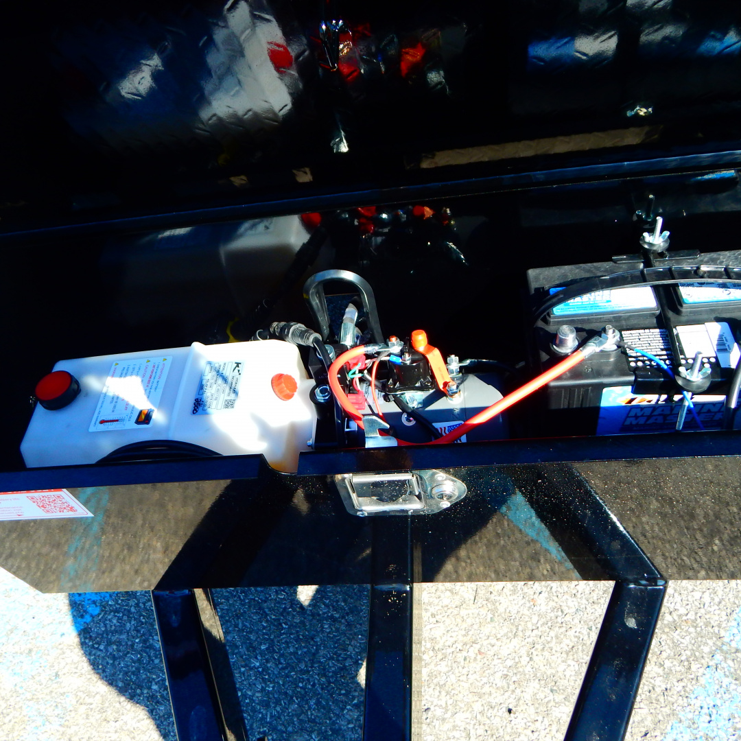 New 2026 Sure-Trac 5x8 5k Single Ram Dump Trailer