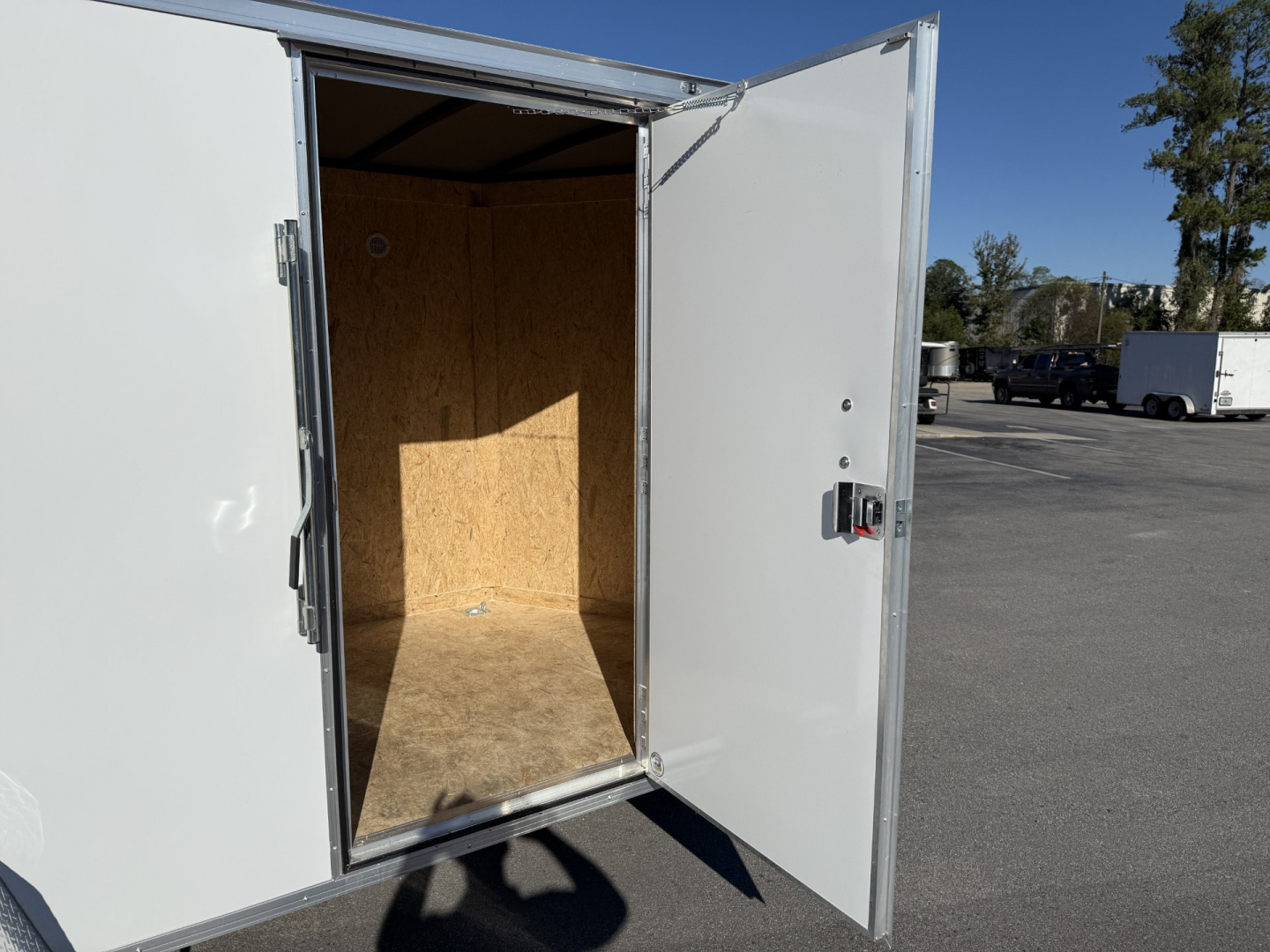 New TX6X12SA TEXAS TRAILERS 6' X 12' CARGO / ENCLOSED TRAILER W/DOUBLE REAR DOORS & SIDE DOOR