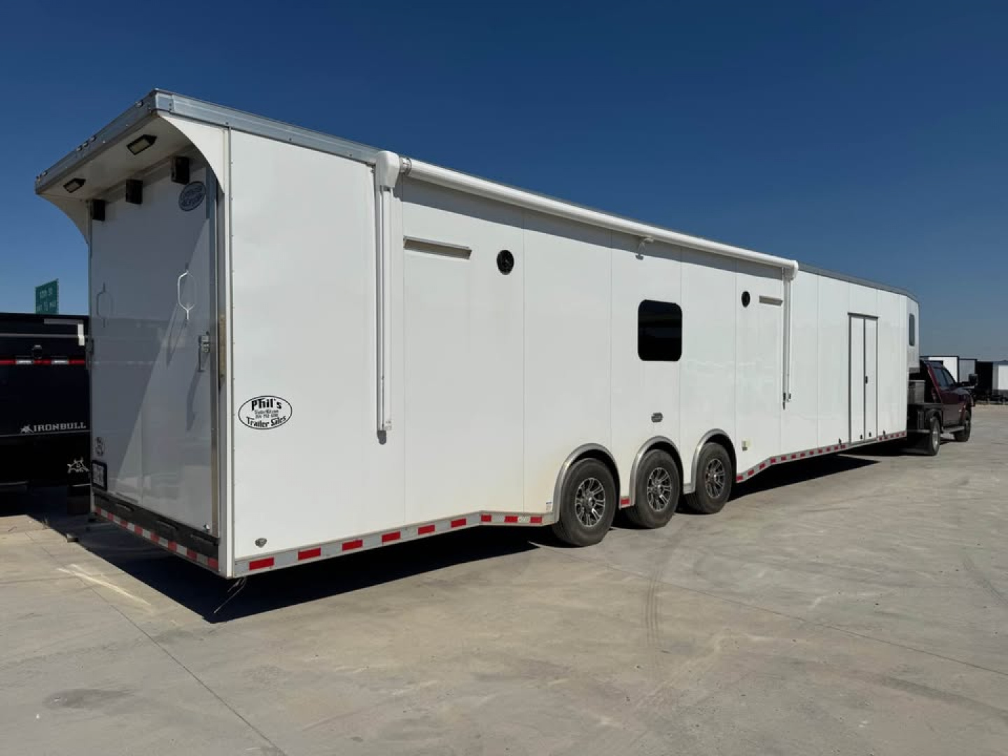 Used USED 2021 Continental Cargo 8.5X48 RACE TRAILER WITH BATHROOM PACKAGE Car / Racing Trailer