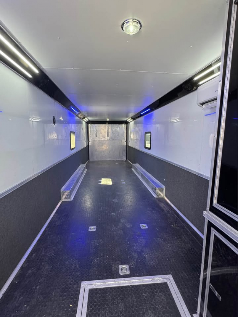 Used USED 2021 Continental Cargo 8.5X48 RACE TRAILER WITH BATHROOM PACKAGE Car / Racing Trailer