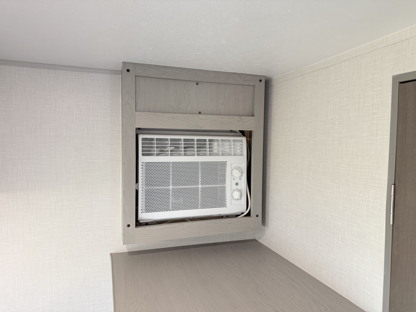 New 2026 Coachmen Clipper 12RD Travel Trailer