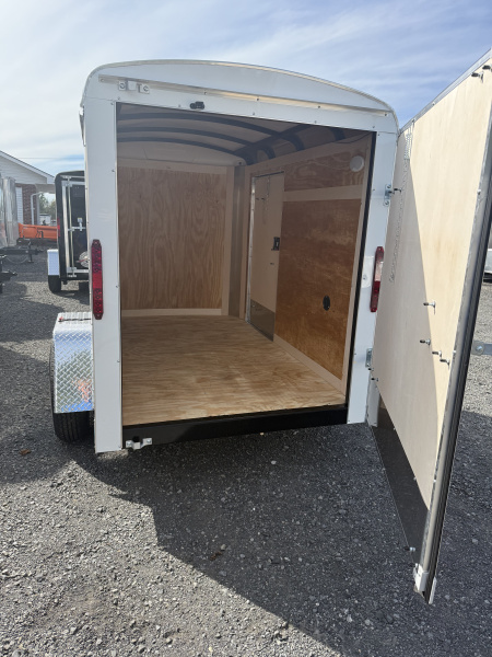 New 2026 Homesteader 5x8 SWING Door Cargo - WHITE