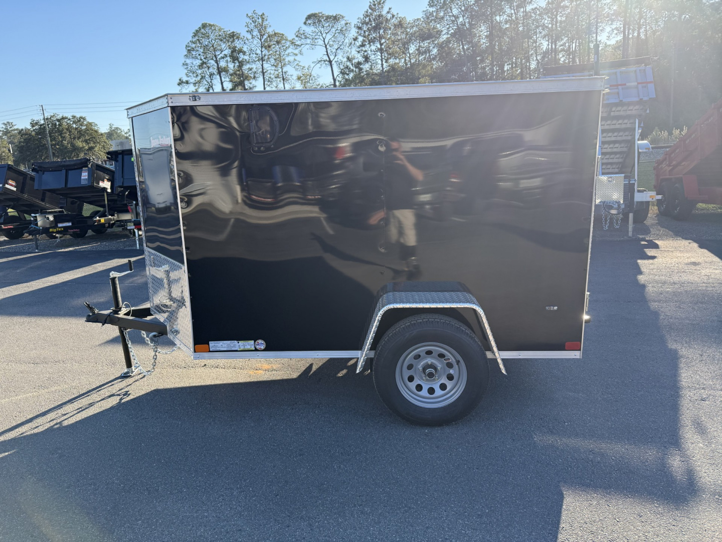 New TX5X8SA TEXAS TRAILERS 5' X 8' CARGO / ENCLOSED TRAILER W/REAR RAMP DOOR & SIDE DOOR