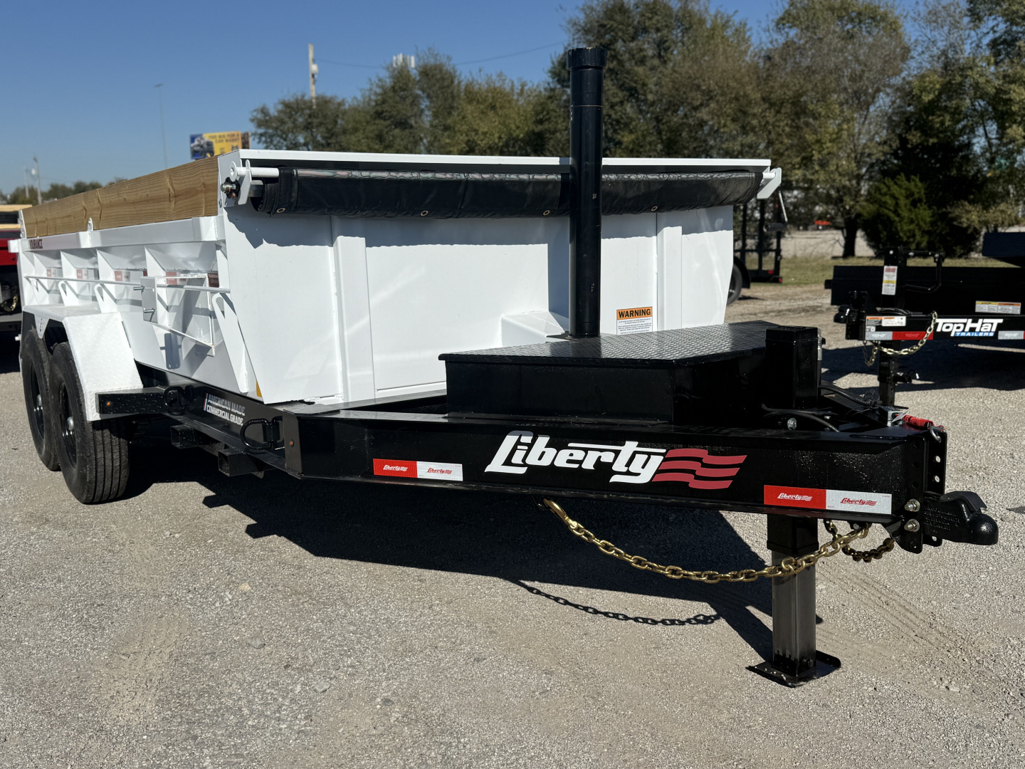 New 2026 Liberty LD14K83x14 Two-Tone Telescopic Hoist Dump Trailer w/ 14 Ply Tire Upg. and Hydraulic Tongue Jack