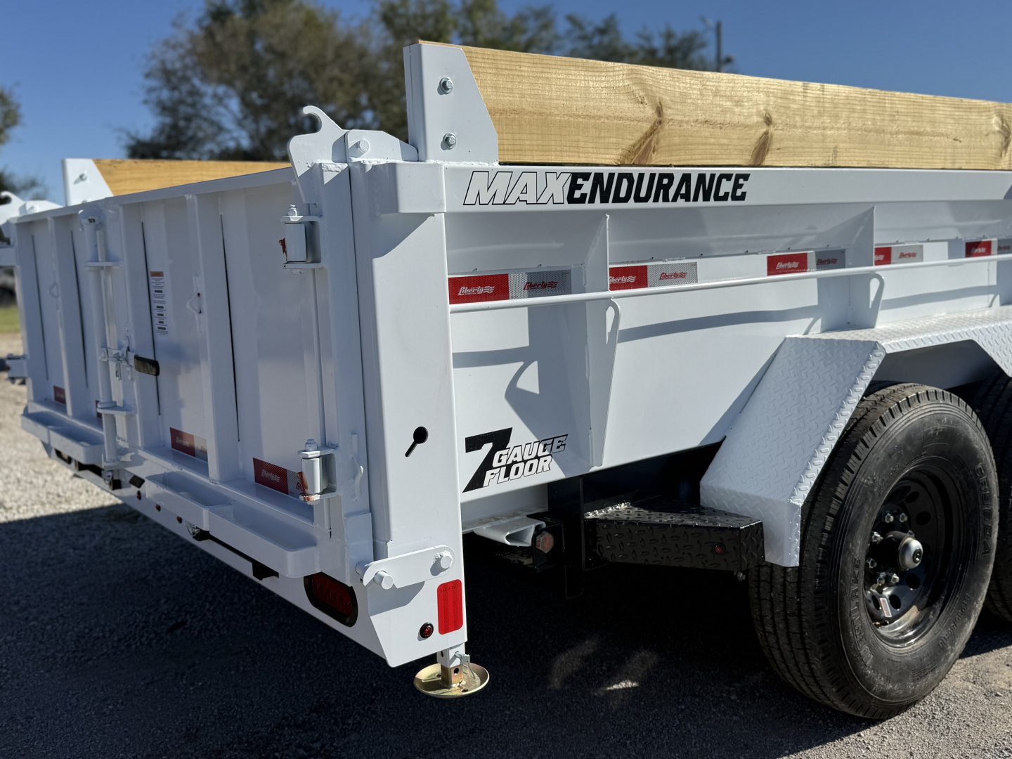 New 2026 Liberty LD14K83x14 Two-Tone Telescopic Hoist Dump Trailer w/ 14 Ply Tire Upg. and Hydraulic Tongue Jack