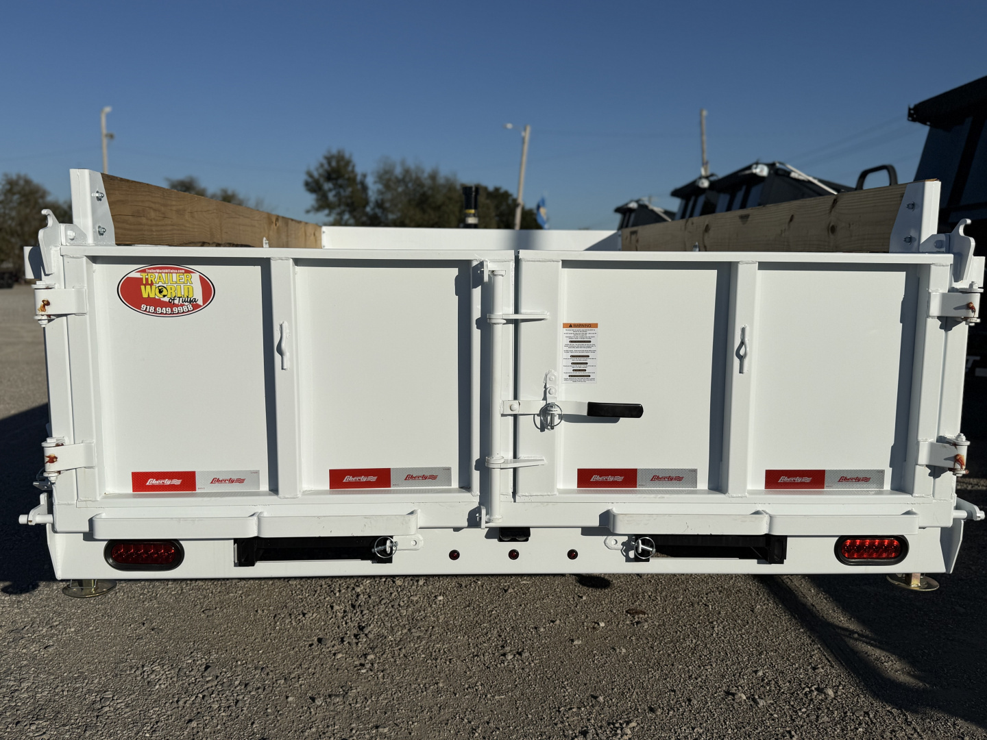 New 2026 Liberty LD14K83x14 Two-Tone Telescopic Hoist Dump Trailer w/ 14 Ply Tire Upg. and Hydraulic Tongue Jack